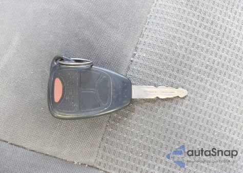 2008 Jeep Liberty Sport from USA, damaged, VIN 1J8GN28K48W106471